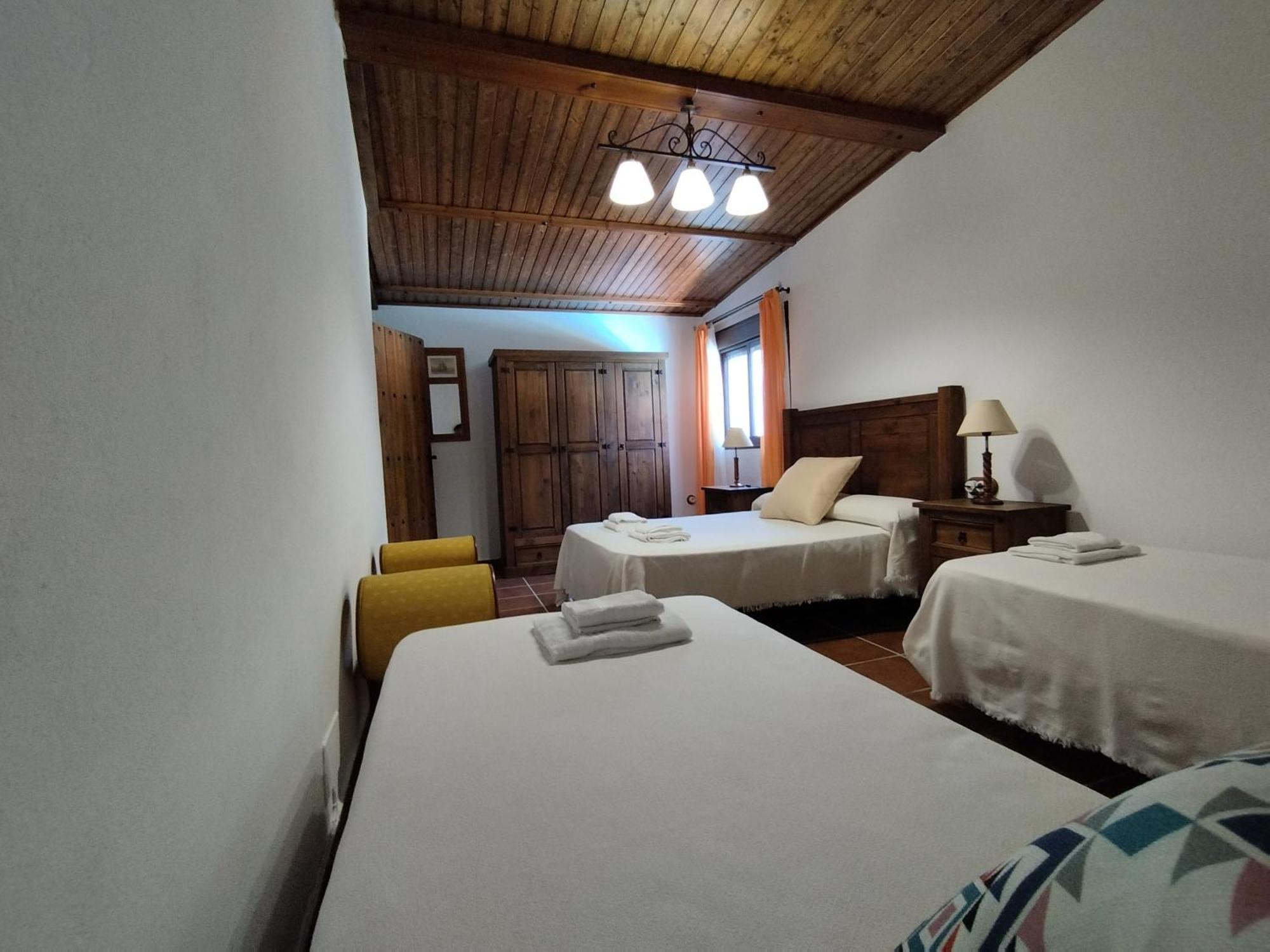 Сasa de vacaciones Vivienda Rural Madronos Malcocinado (Andalucia)